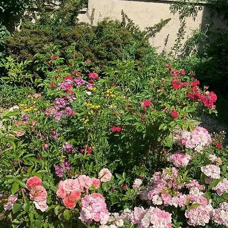 Villa Impeccable Domain 4-bed In Pargny-sur-saulx Thiéblemont-Farémont